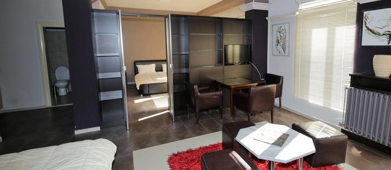 Hotel Ambasador Битола Экстерьер фото
